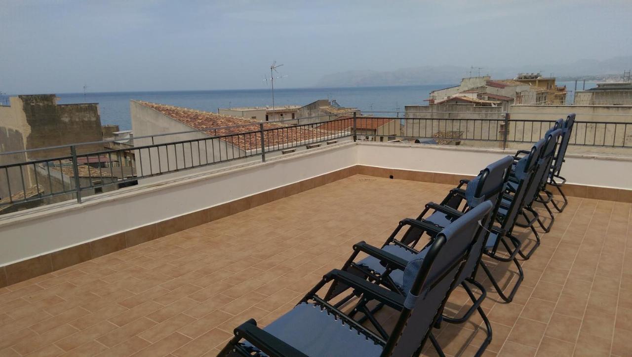 Appartamenti Via Marconi Castellammare del Golfo Exterior foto